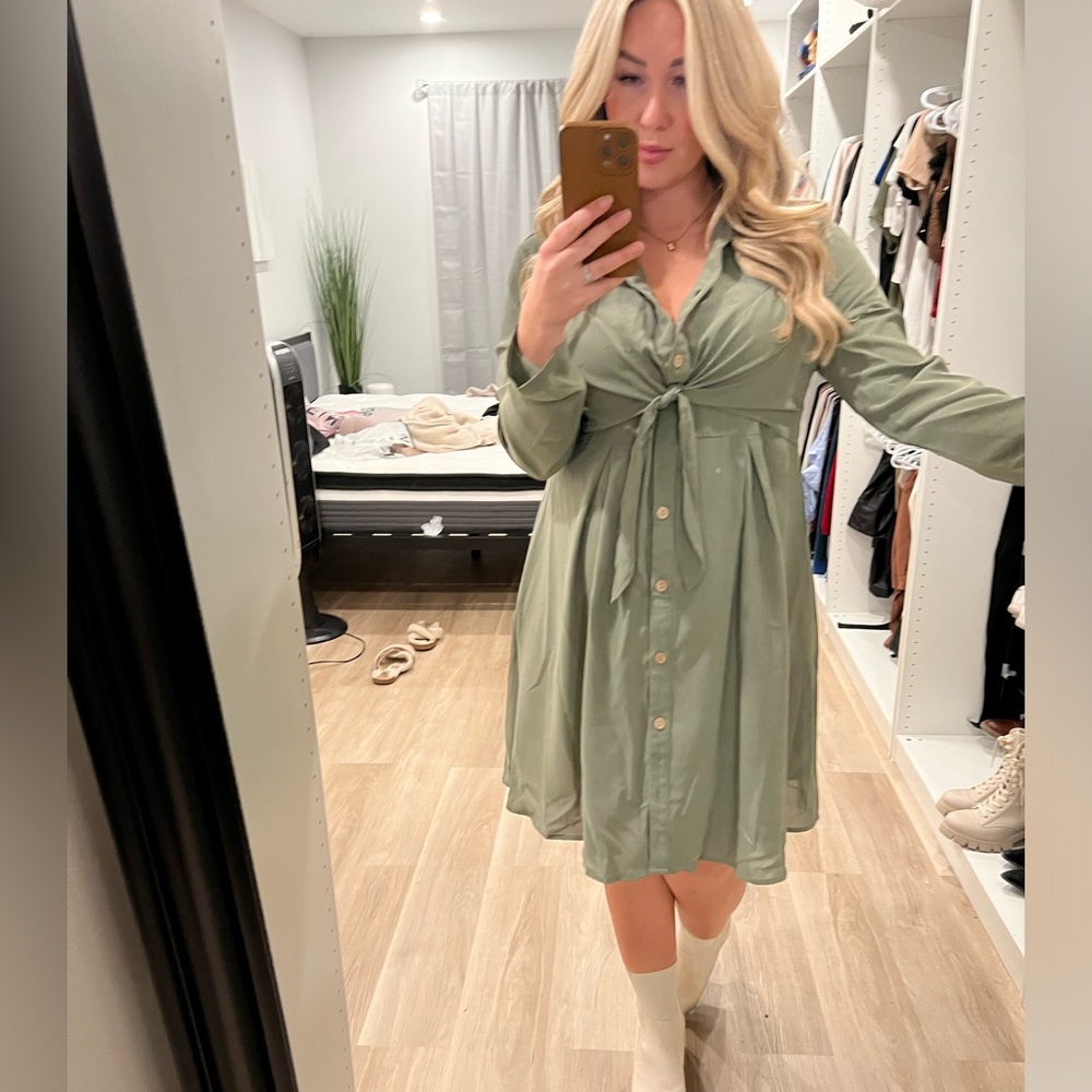 SHEIN Maternity Dress